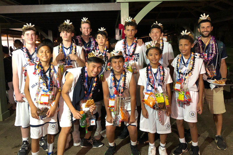 Intermediate boy basketball team champions