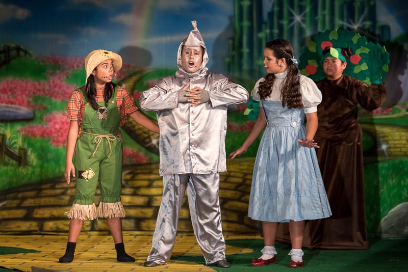 Middle school theatre students in the Wizard of Oz