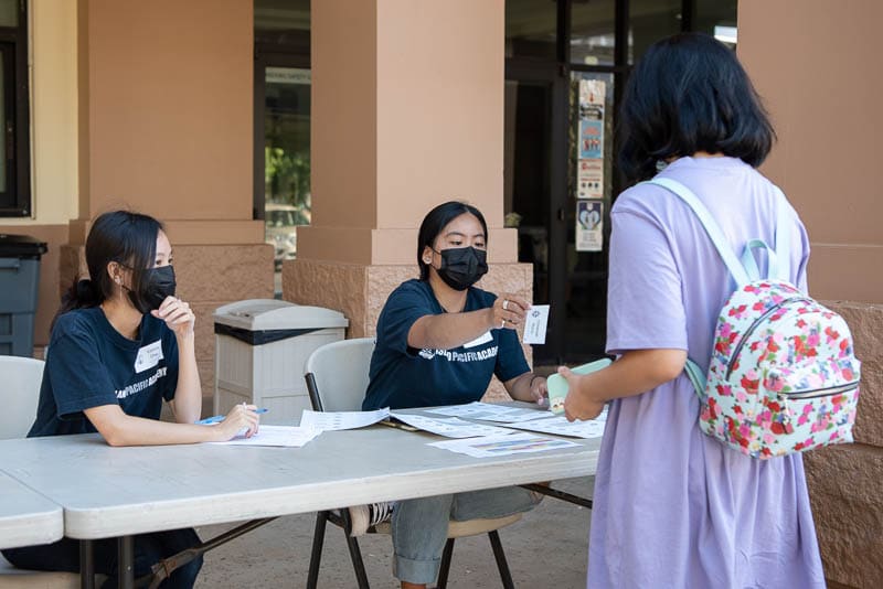 Students welcoming new student